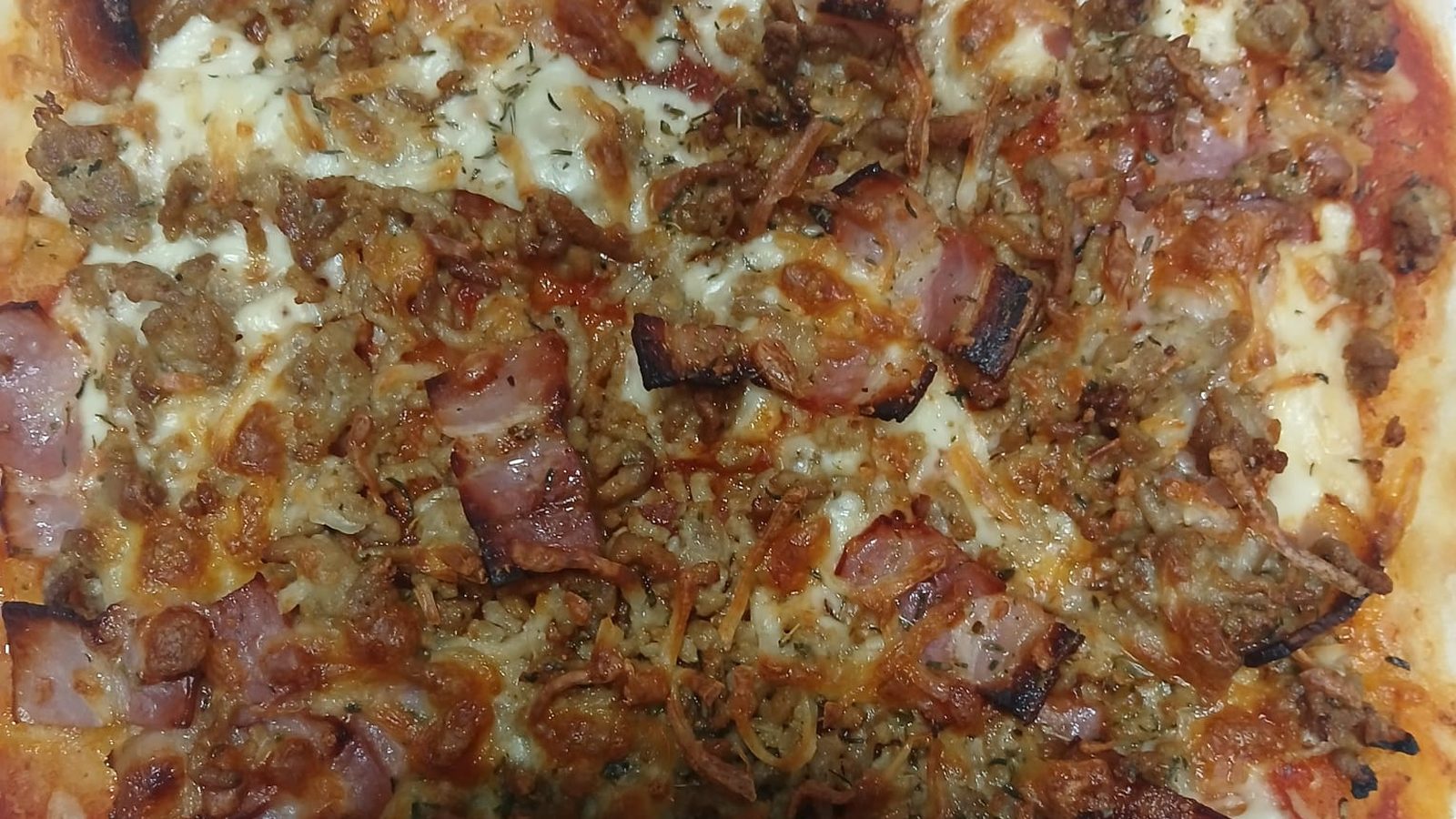 Pizza de masa artesana del Sevillanito 3 en Alaquàs